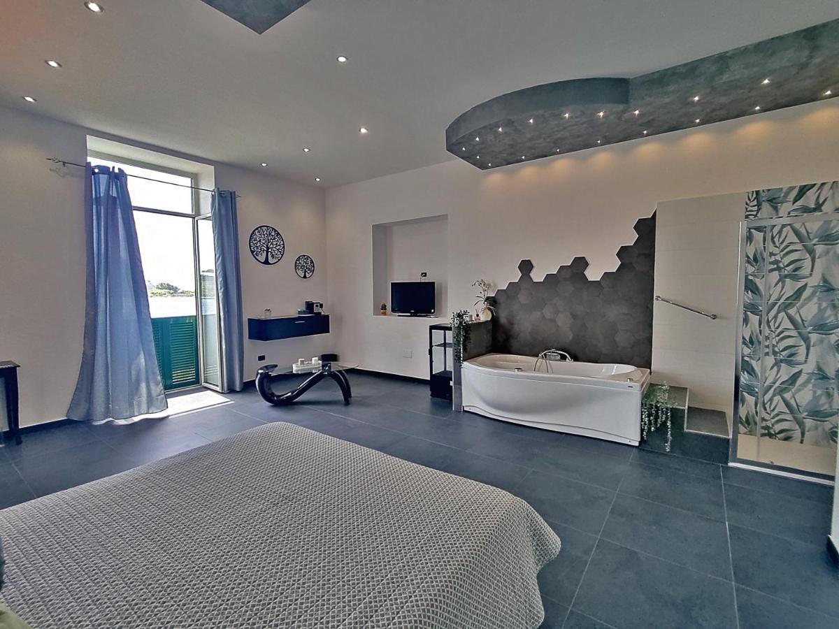 Borgo Blu Hotel Bacoli Exterior photo